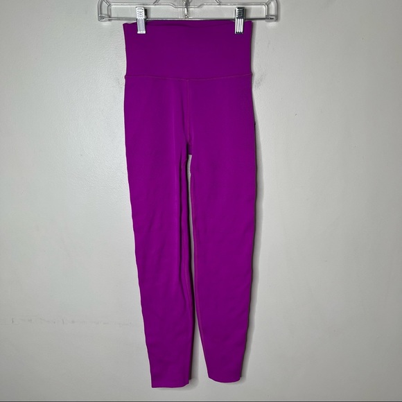 FABLETICS Sculptknot High Rise Barbiecore Leggings - Picture 4 of 14